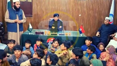 Pakistan returns 50 Afghan child smugglers in Ramadan goodwill gesture