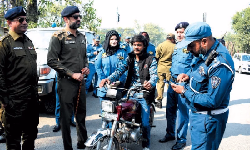 KP launches online traffic challan payment system for public convenience