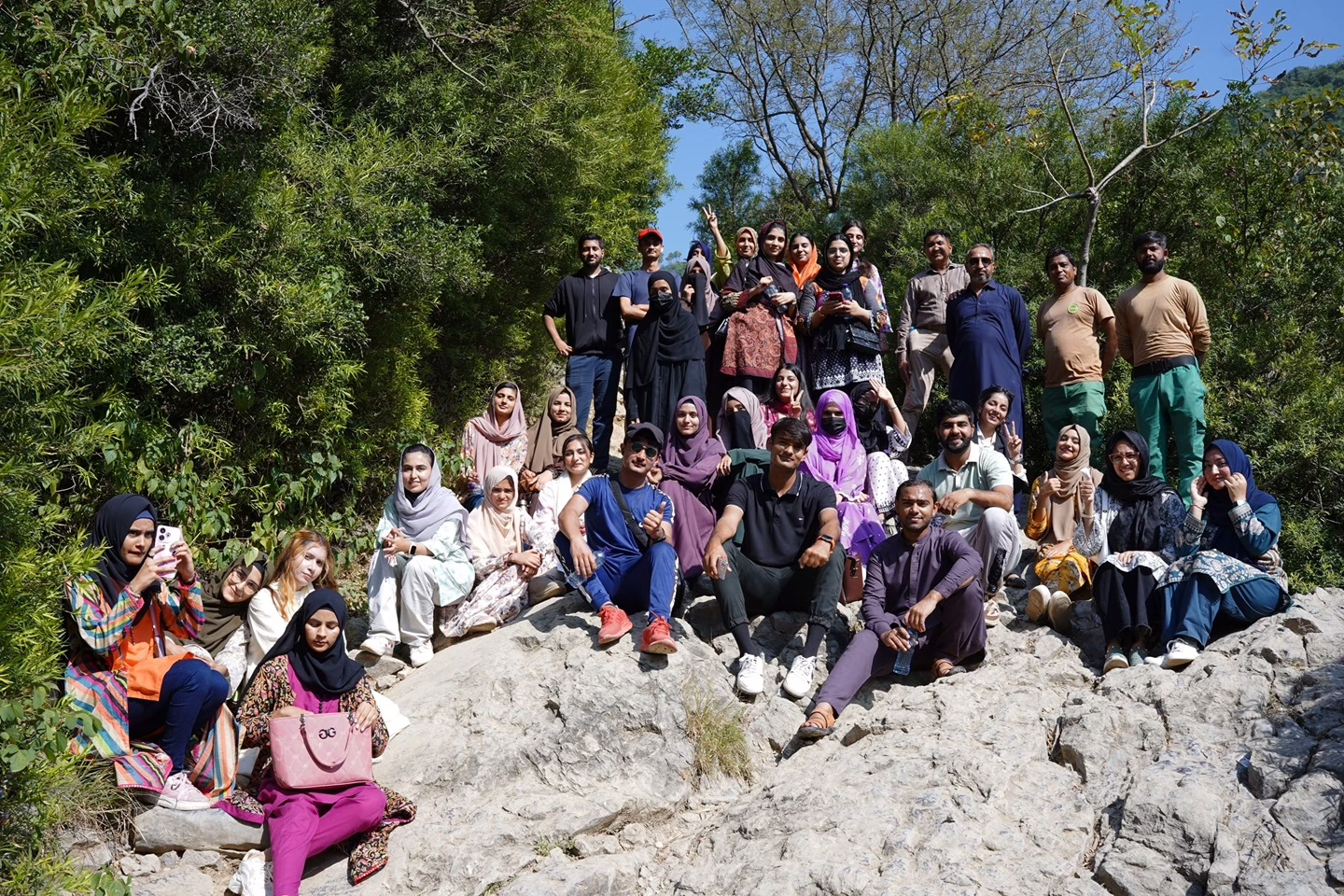 SLF organises awareness walk on eve of snow leopard day